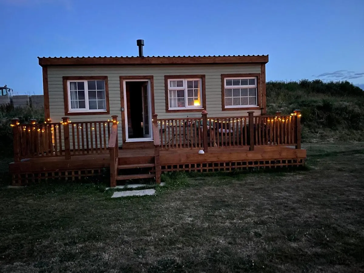 Keepers Shepherd Hut With Hot Tub Whitby Domek alpejski