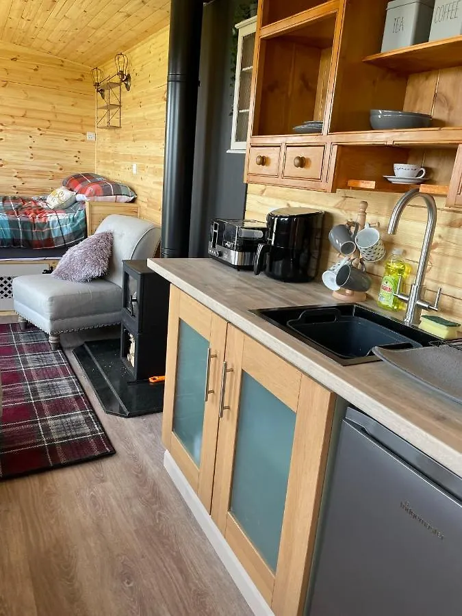 Keepers Shepherd Hut With Hot Tub Whitby